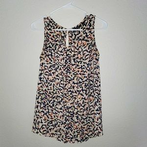 Sleeveless top